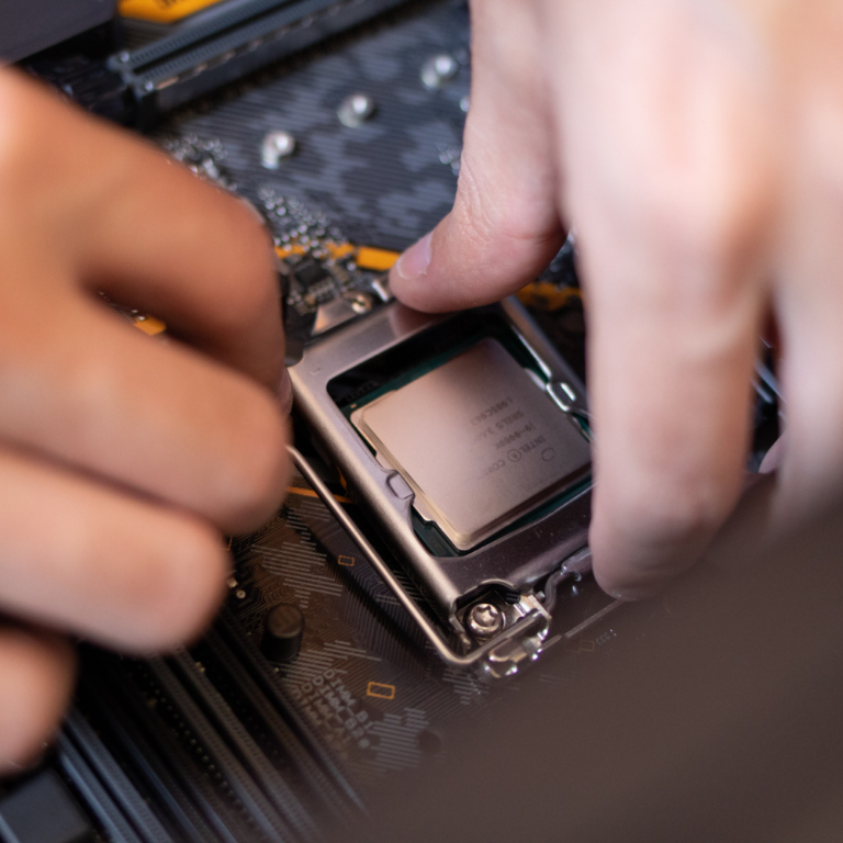 Montagem/Upgrade (PC ou Notebook)